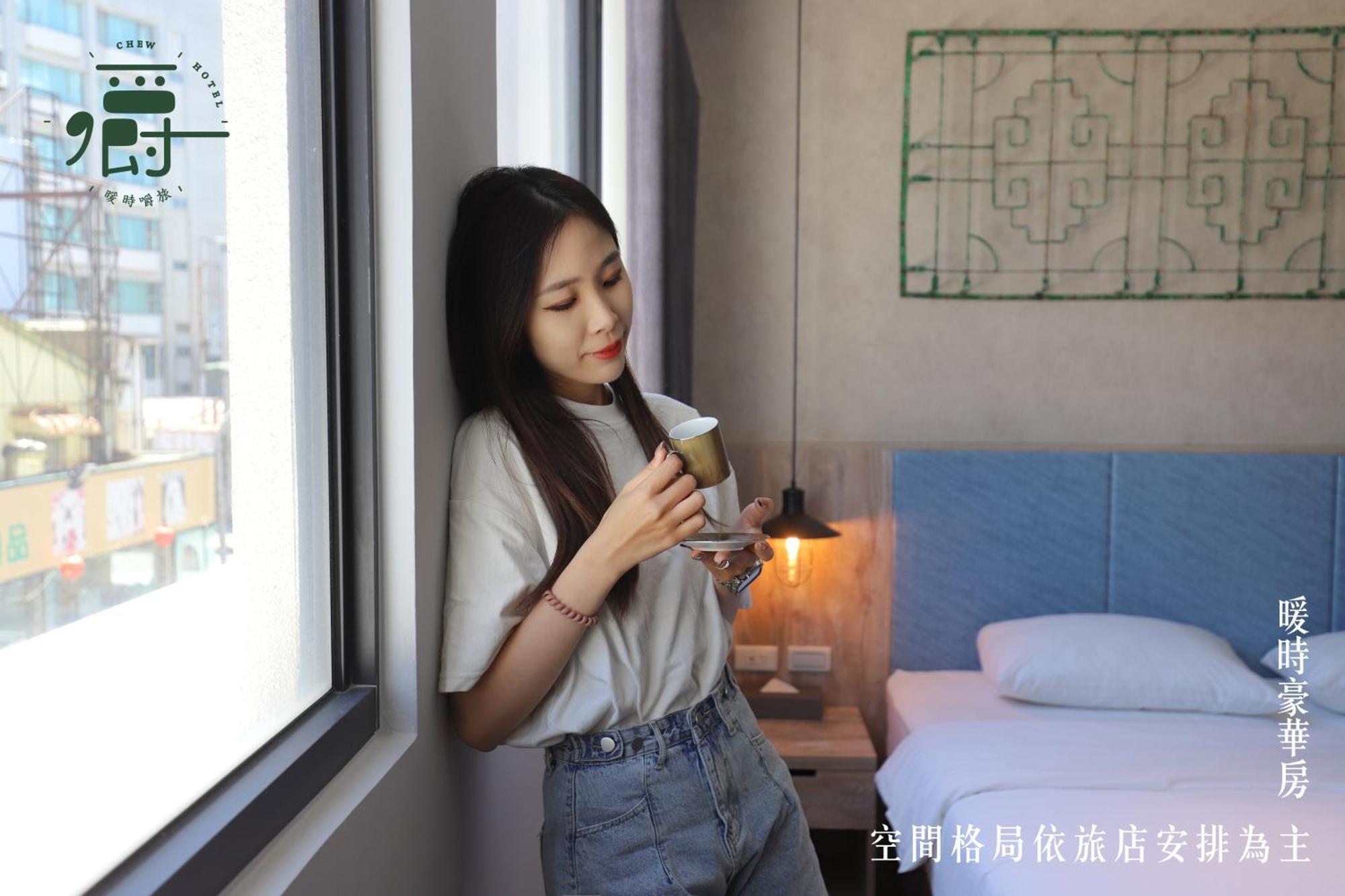 Somer Chew Hotel Тайнан Стая снимка